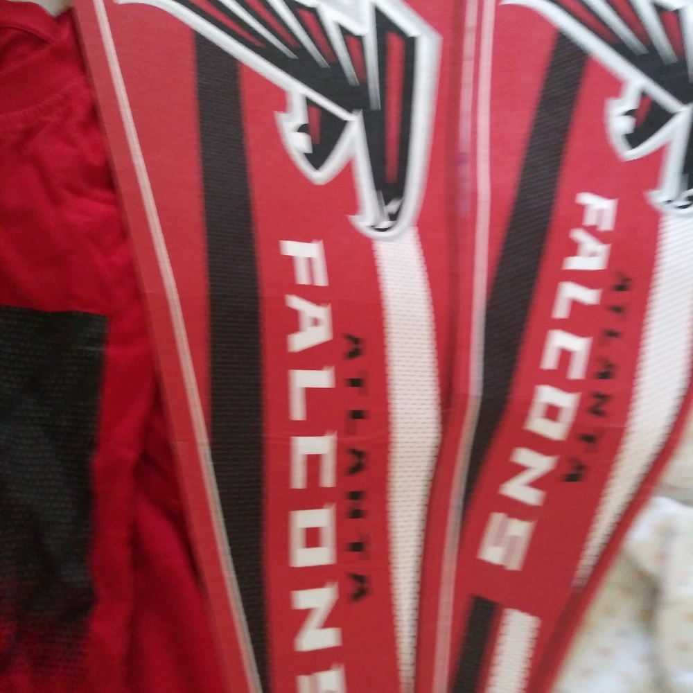 * 🏃🏃PRICE DROP* Team memorabilia